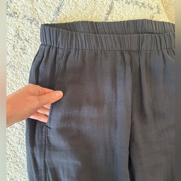 VELVET Jerry pant. Super soft, effortless chic & super versatile. XS. - Picture 8 of 10